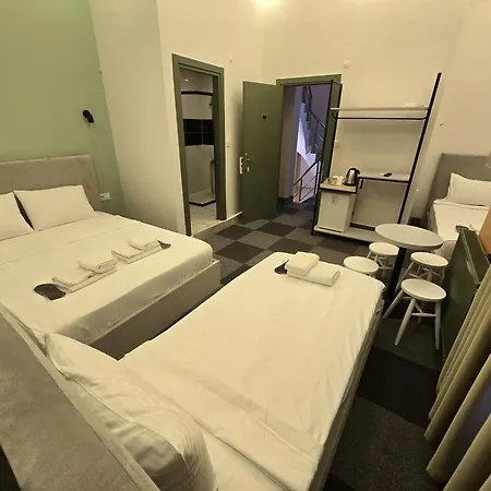 Grand Rafinn Boutique Hotel *