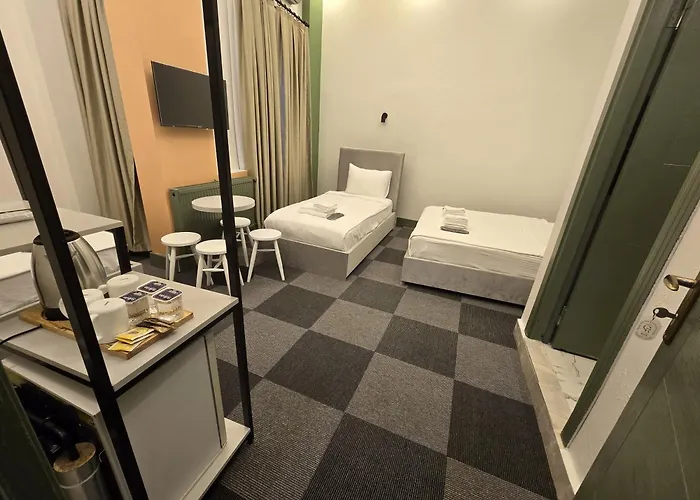 Grand Rafinn Boutique Hotel