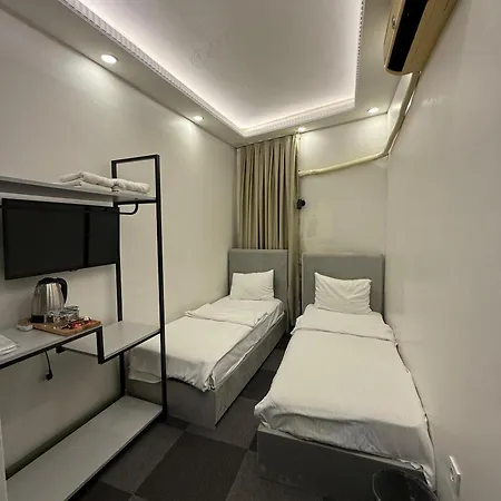 Grand Rafinn Boutique